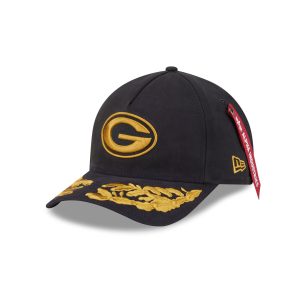 Alpha Industries x Green Bay Packers Black 9FORTY M-Crown A-Frame Snap
