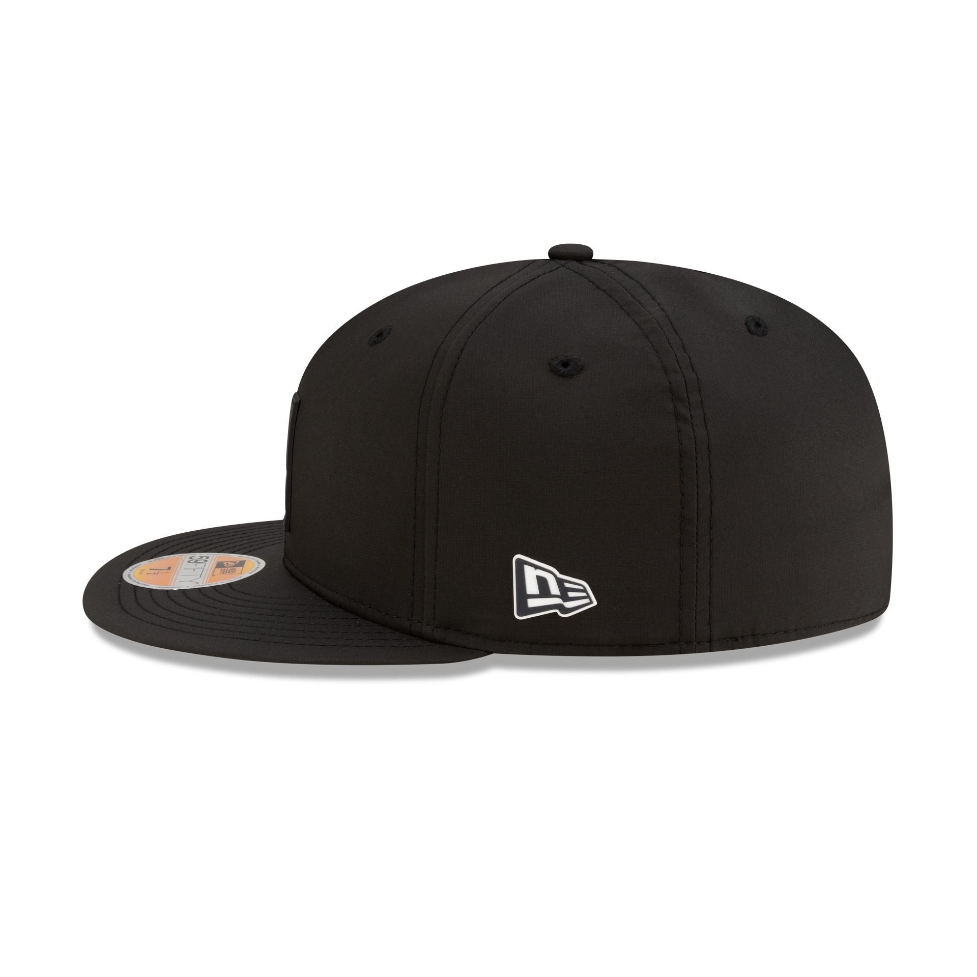 Chicago Bears 2025 Sideline Hot Weather Black 59FIFTY Fitted Hat - Image 4