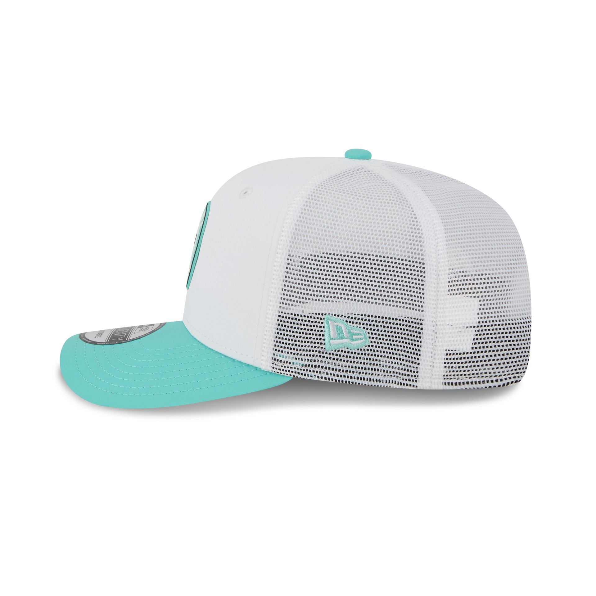 Torque GC White 9SEVENTY Trucker Hat - Image 4