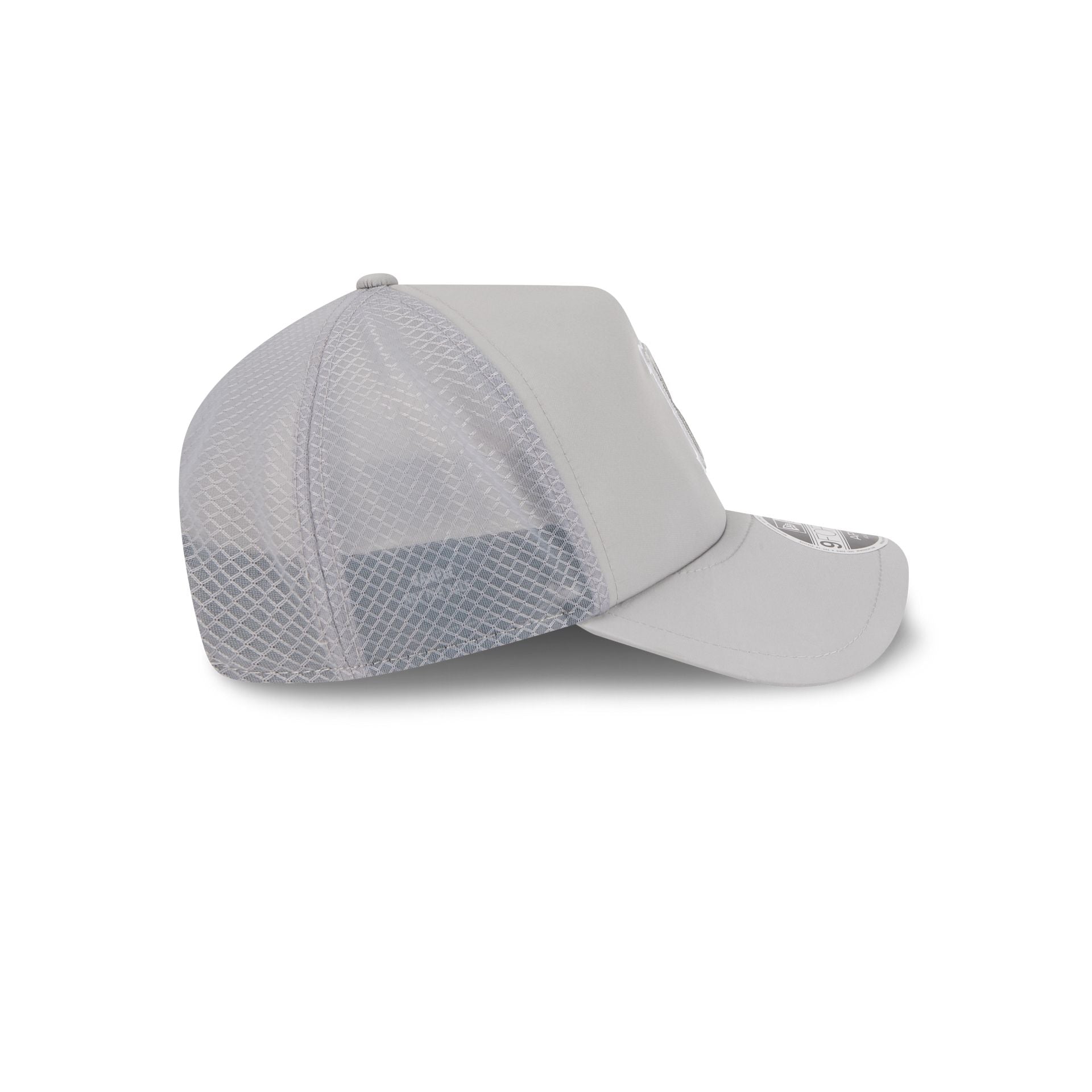 Boston Red Sox 2026 Batting Practice Gray 9FORTY APEX Trucker Hat - Image 5