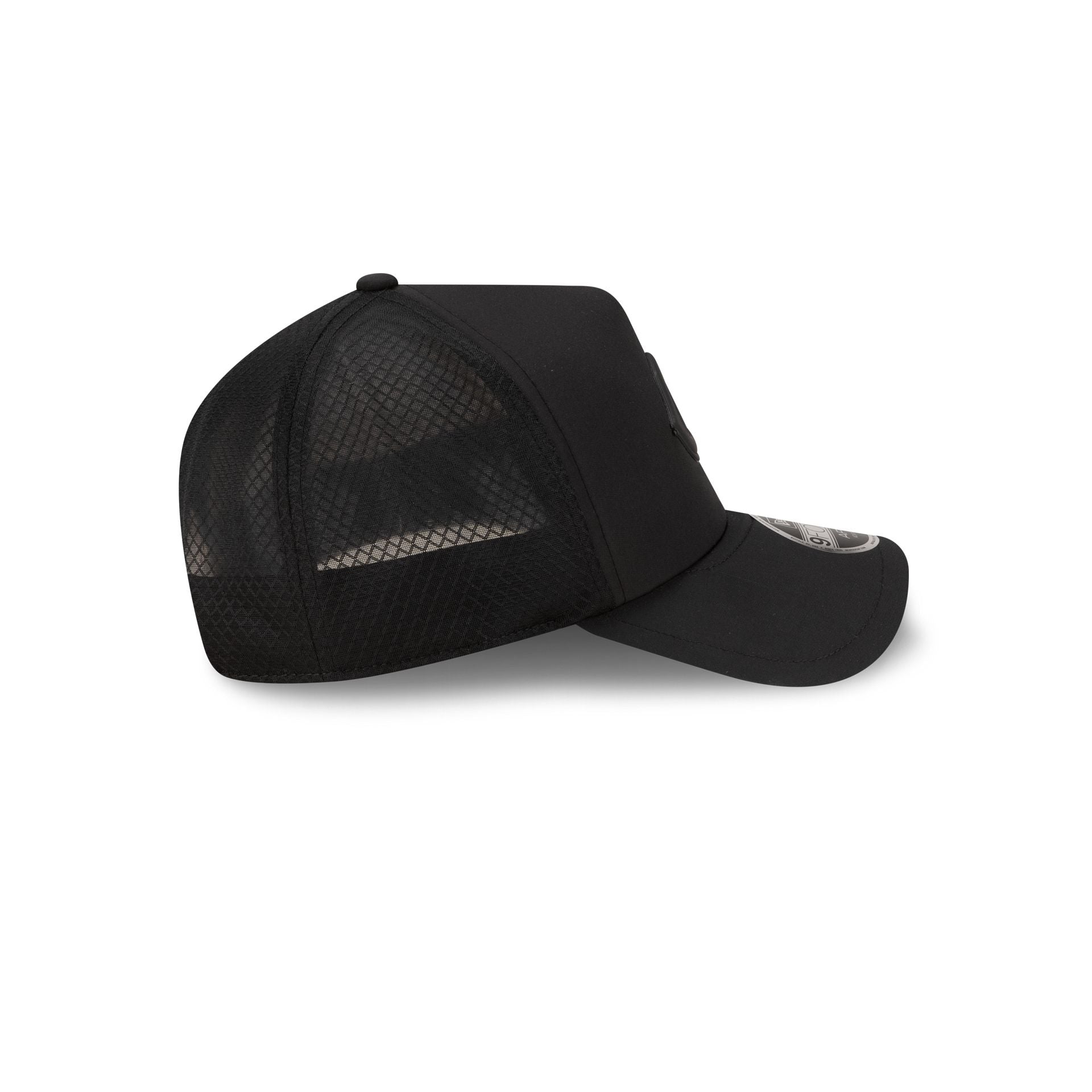 Cincinnati Reds 2026 Batting Practice Black 9FORTY APEX Trucker Hat - Image 5