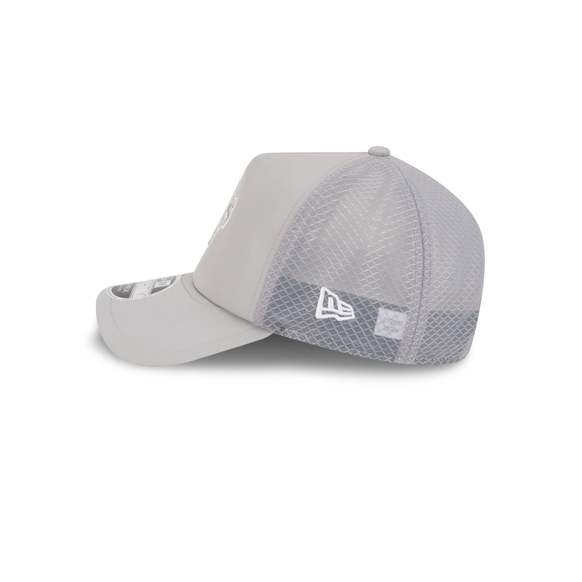 Athletics 2026 Batting Practice Gray 9FORTY APEX Trucker Hat - Image 4