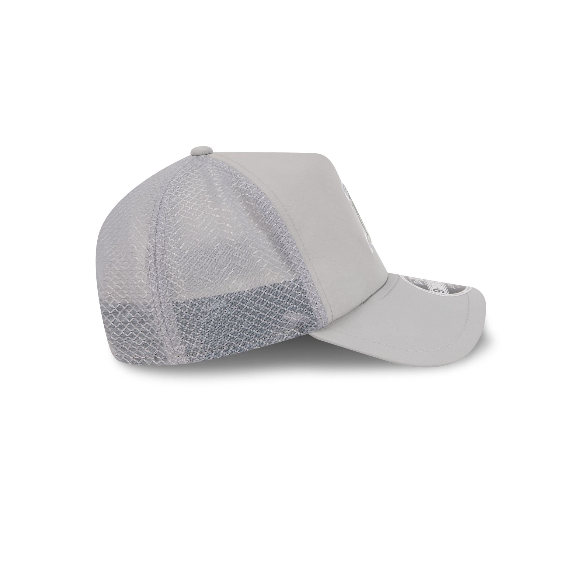 Athletics 2026 Batting Practice Gray 9FORTY APEX Trucker Hat - Image 5