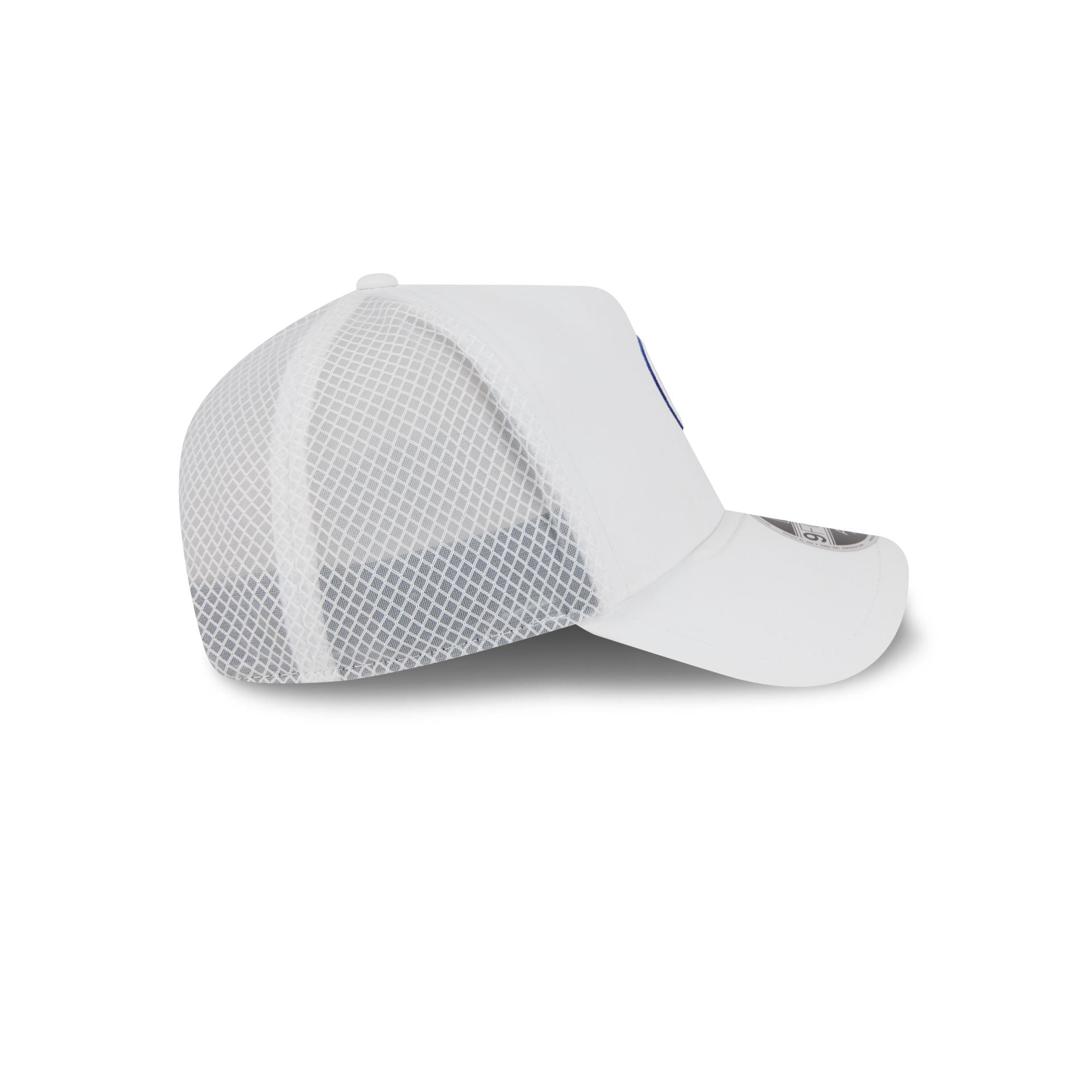 Chicago Cubs 2026 Batting Practice White 9FORTY APEX Trucker Hat - Image 5