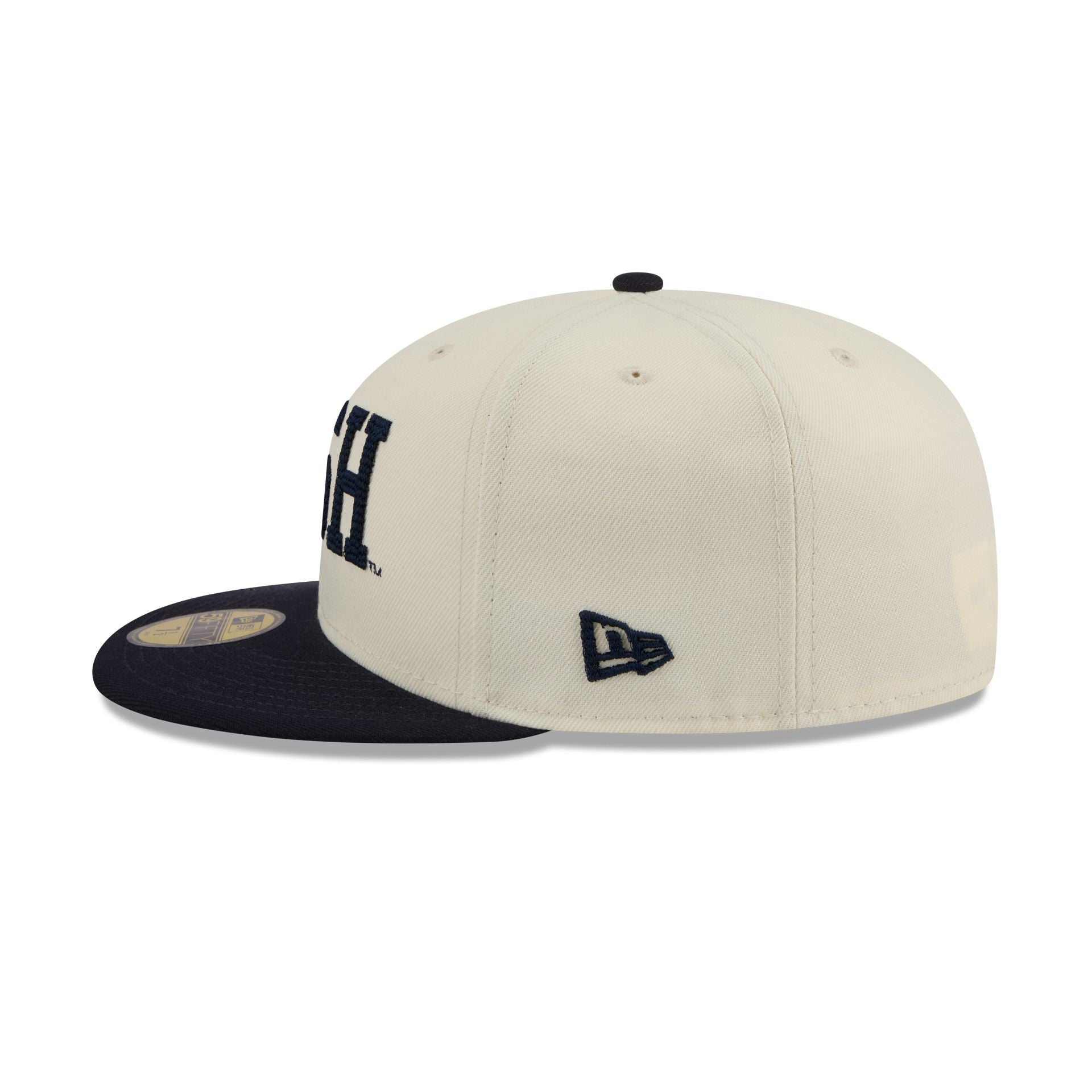 Notre Dame Fighting Irish Two Tone Stitch 59FIFTY Fitted Hat - Image 4