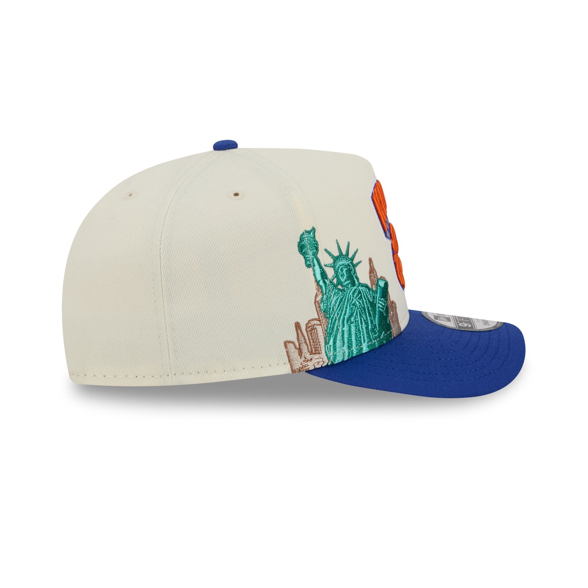 New York Knicks 1946-1963 Hardwood Classics Chrome White 9FIFTY A-Frame Snapback Hat - Image 5