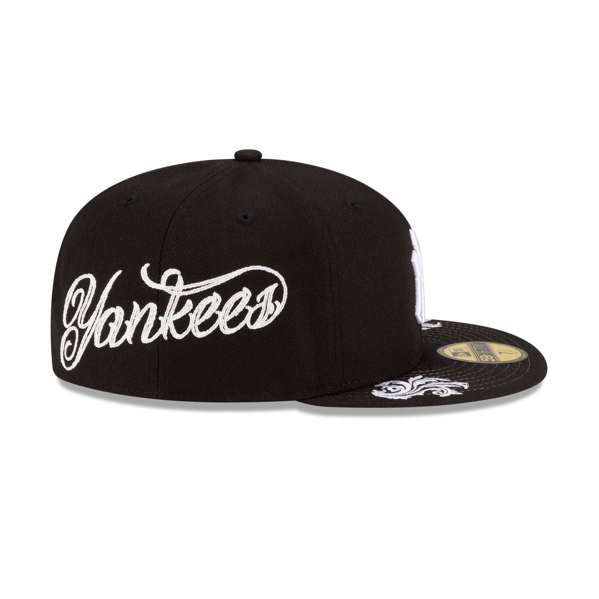 New York Yankees Script Black and White 59FIFTY Fitted Hat - Image 4