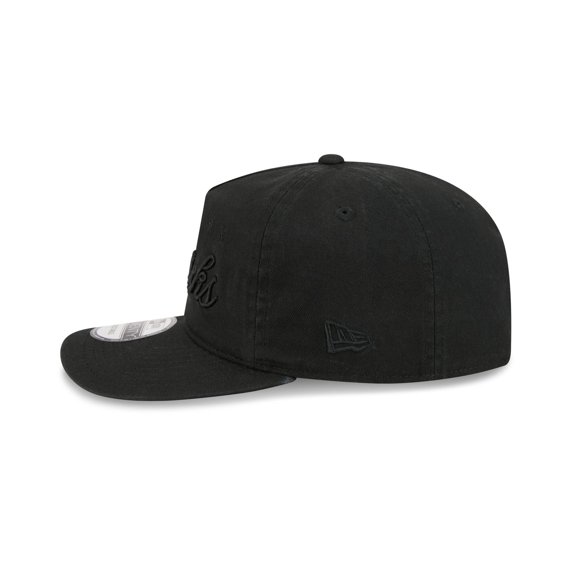 New York Knicks All Black Scripted 19TWENTY Adjustable Hat - Image 5