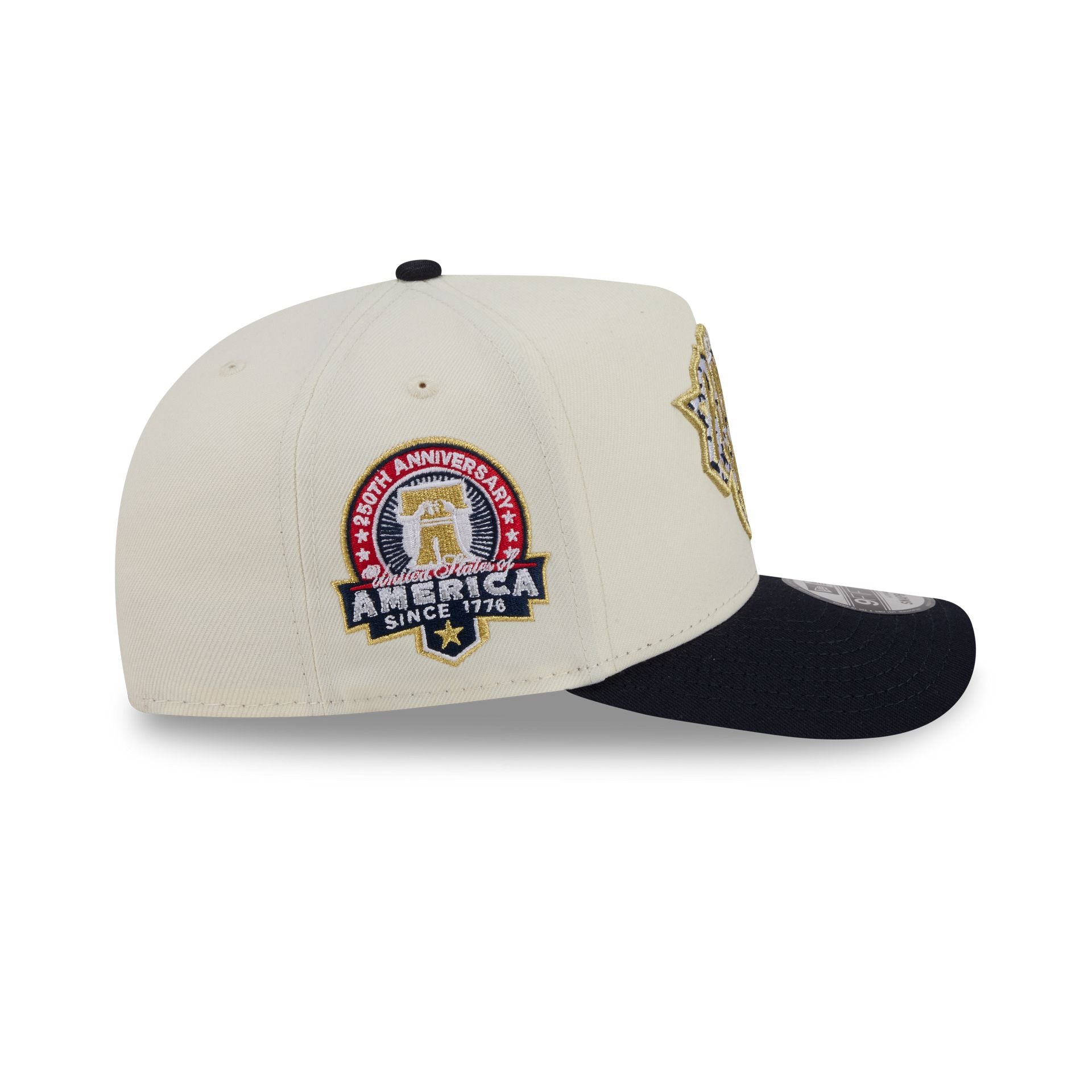 New York Knicks Chrome White Stars and Stripes 9FIFTY A-Frame Snapback Hat - Image 4
