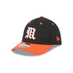 New Era x adidas Miami Hurricanes Black 39THIRTY M-Crown Stretch Fit Hat