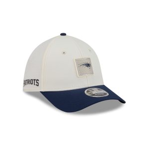 New England Patriots 2026 Training 39THIRTY M-Crown Stretch-Fit Hat