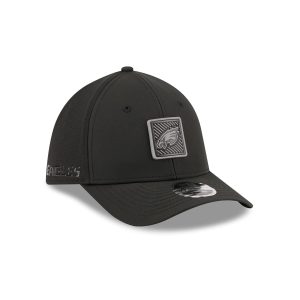 Philadelphia Eagles 2026 Training Black 39THIRTY M-Crown Stretch-Fit Hat