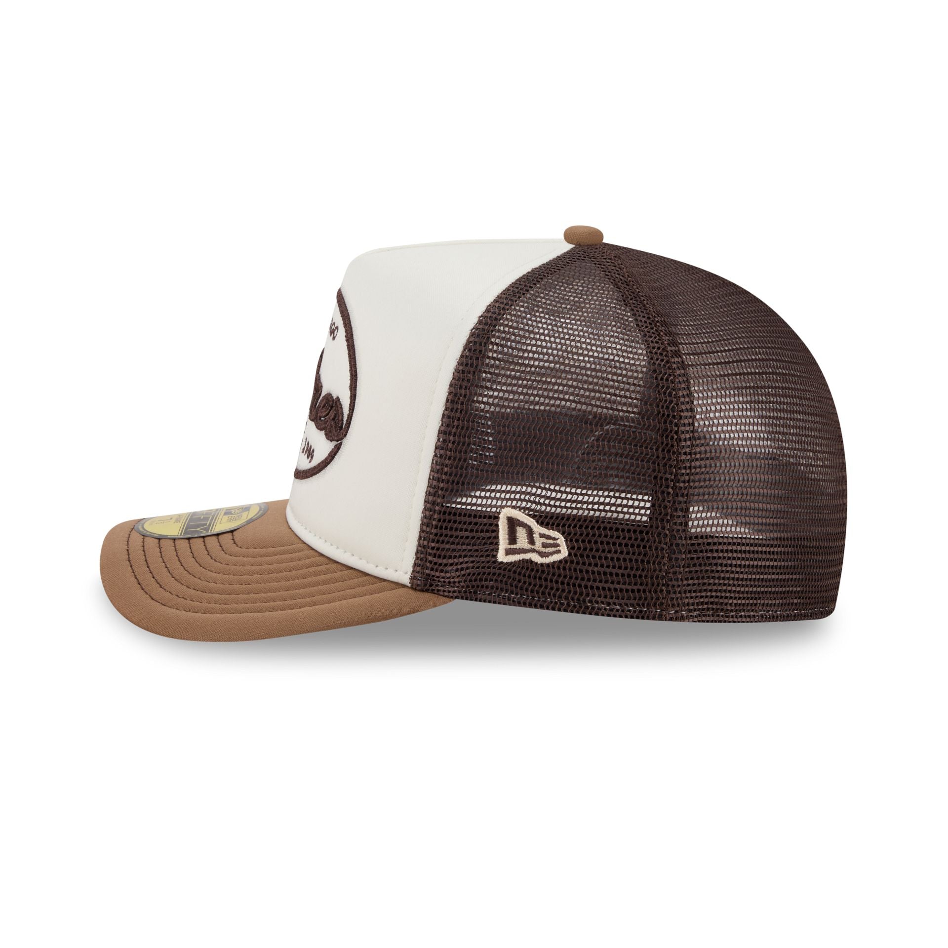 San Diego Padres Chrome 59FIFTY Fitted Trucker Hat - Image 4