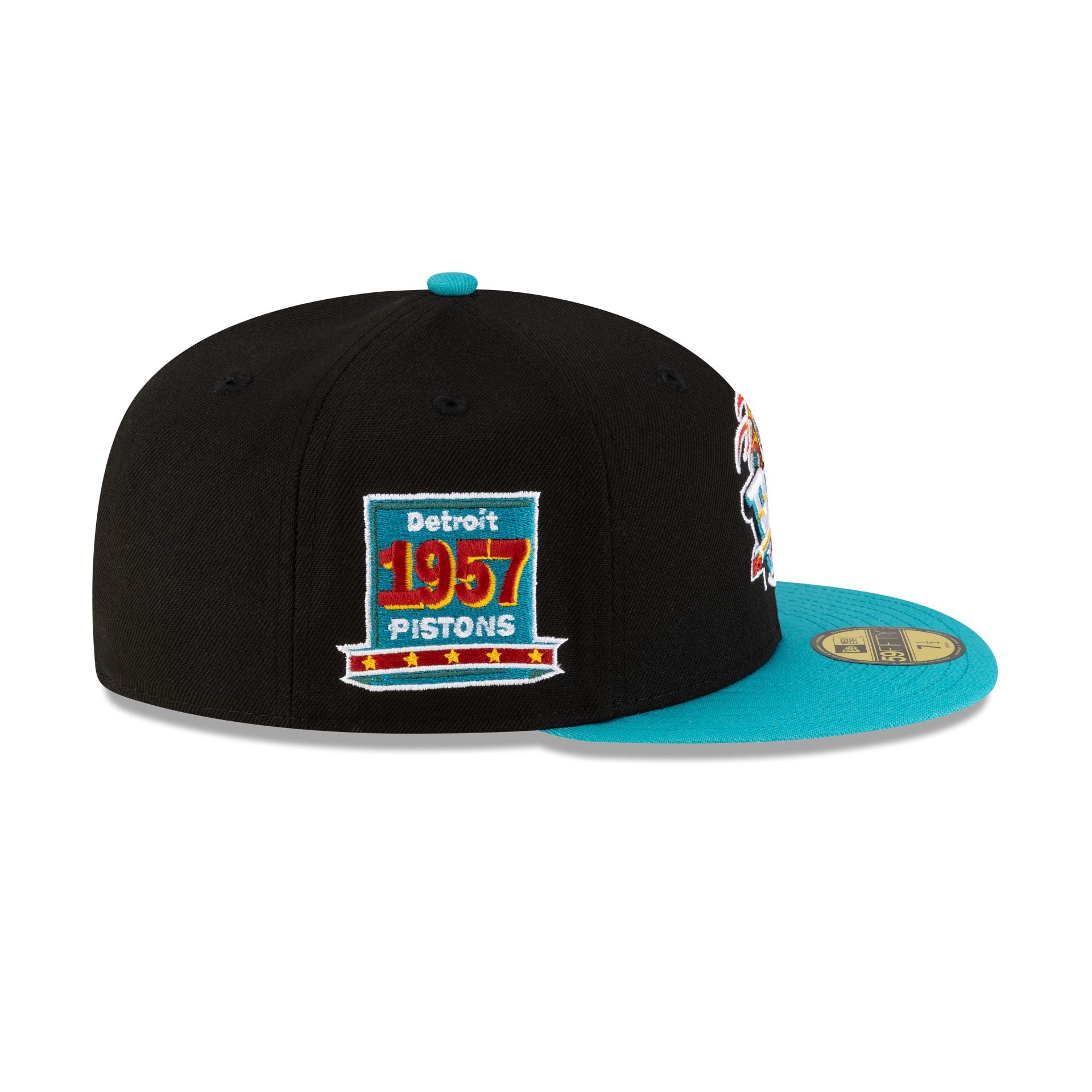 Detroit Pistons 1996-2001 Hardwood Classics Black 59FIFTY Fitted Hat - Image 4