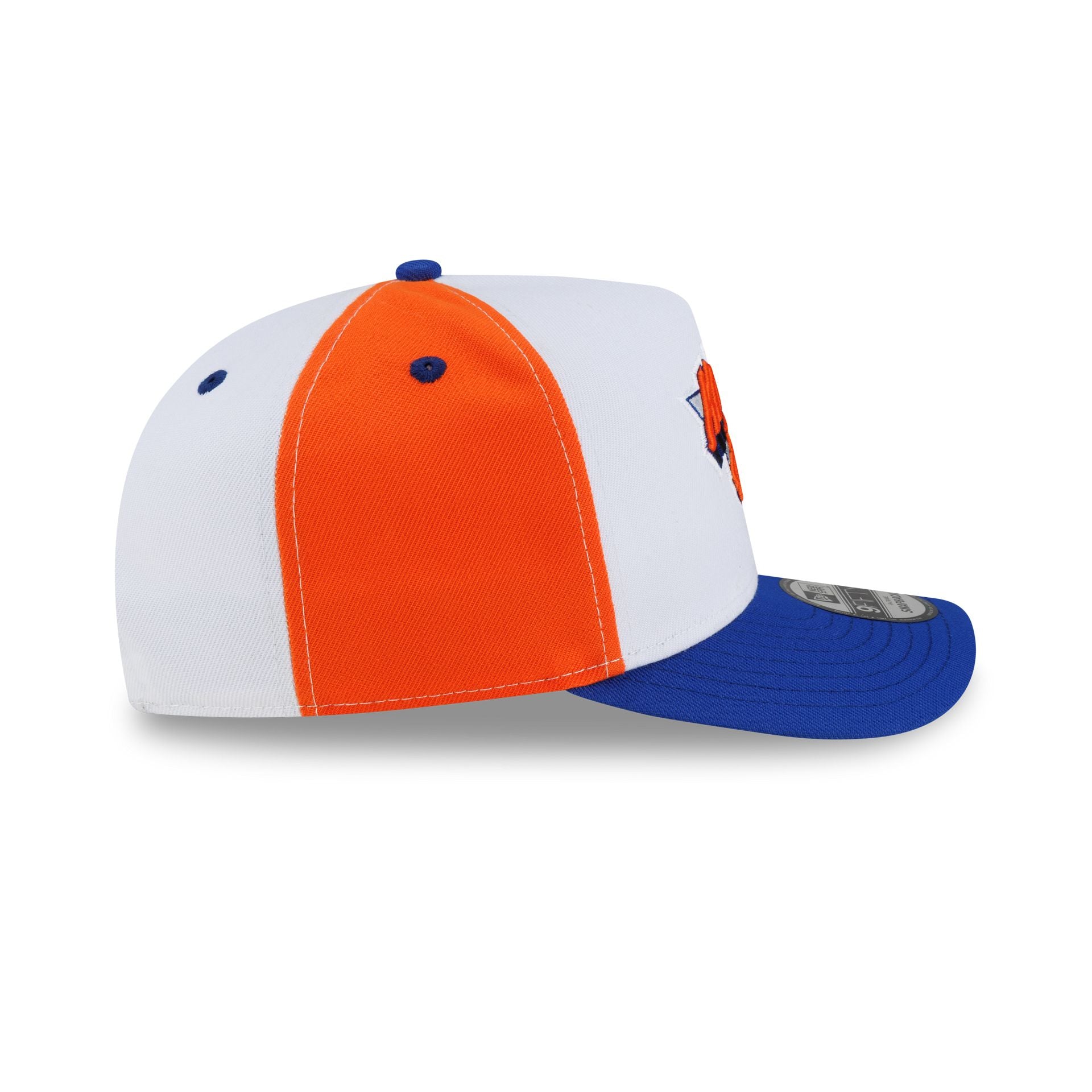 New York Knicks Hardwood Classics 90s Panel 9FIFTY A-Frame Snapback Hat - Image 5