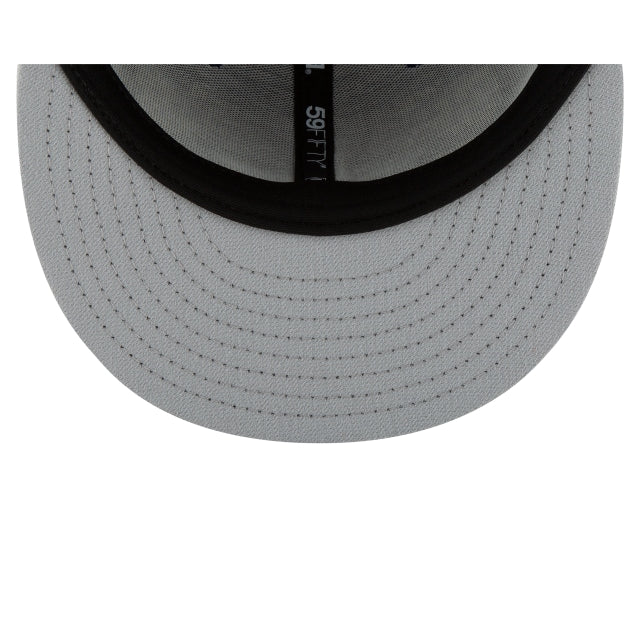 New York Yankees Blackout Basic 59FIFTY Fitted Hat - Image 7